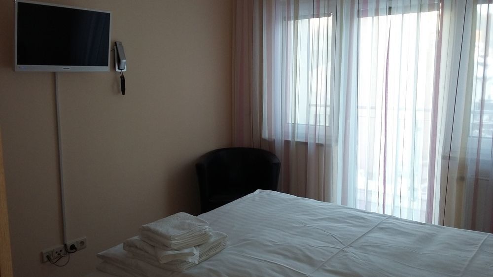Hotel - Pension Vesta Bad Elster Εξωτερικό φωτογραφία